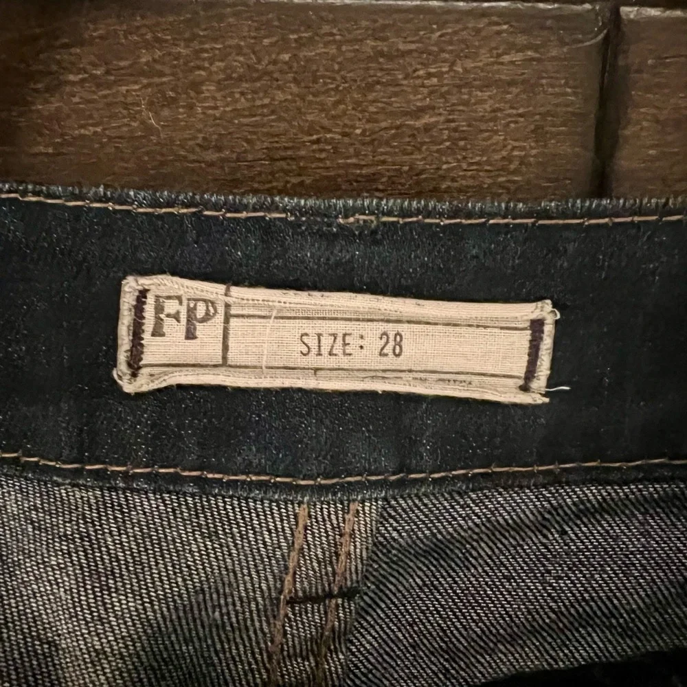 Free People Blue Denim Overalls with Adjustable Straps and Distressed Look - Picture 4 of 5